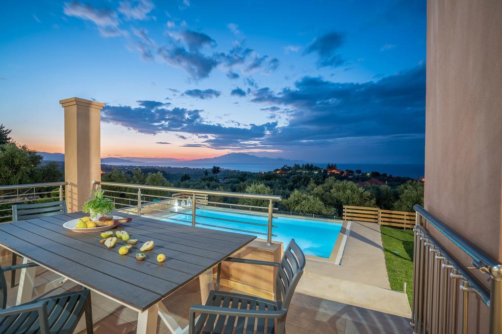 Villa Merovigli - Sea Views & Private Pool, Ideal For Large Groups, By Zantewize تراغاكي المظهر الخارجي الصورة