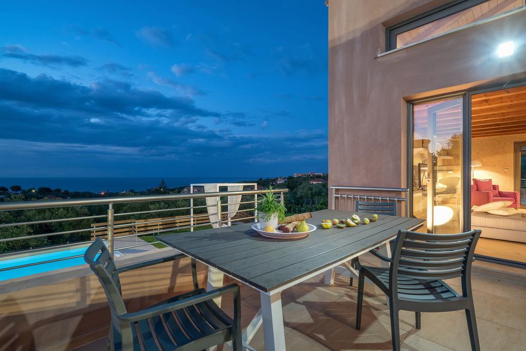 Villa Merovigli - Sea Views & Private Pool, Ideal For Large Groups, By Zantewize تراغاكي المظهر الخارجي الصورة