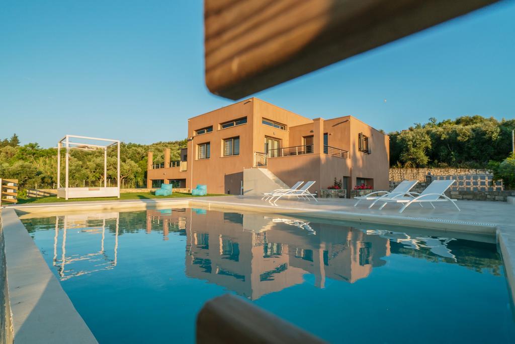Villa Merovigli - Sea Views & Private Pool, Ideal For Large Groups, By Zantewize تراغاكي المظهر الخارجي الصورة